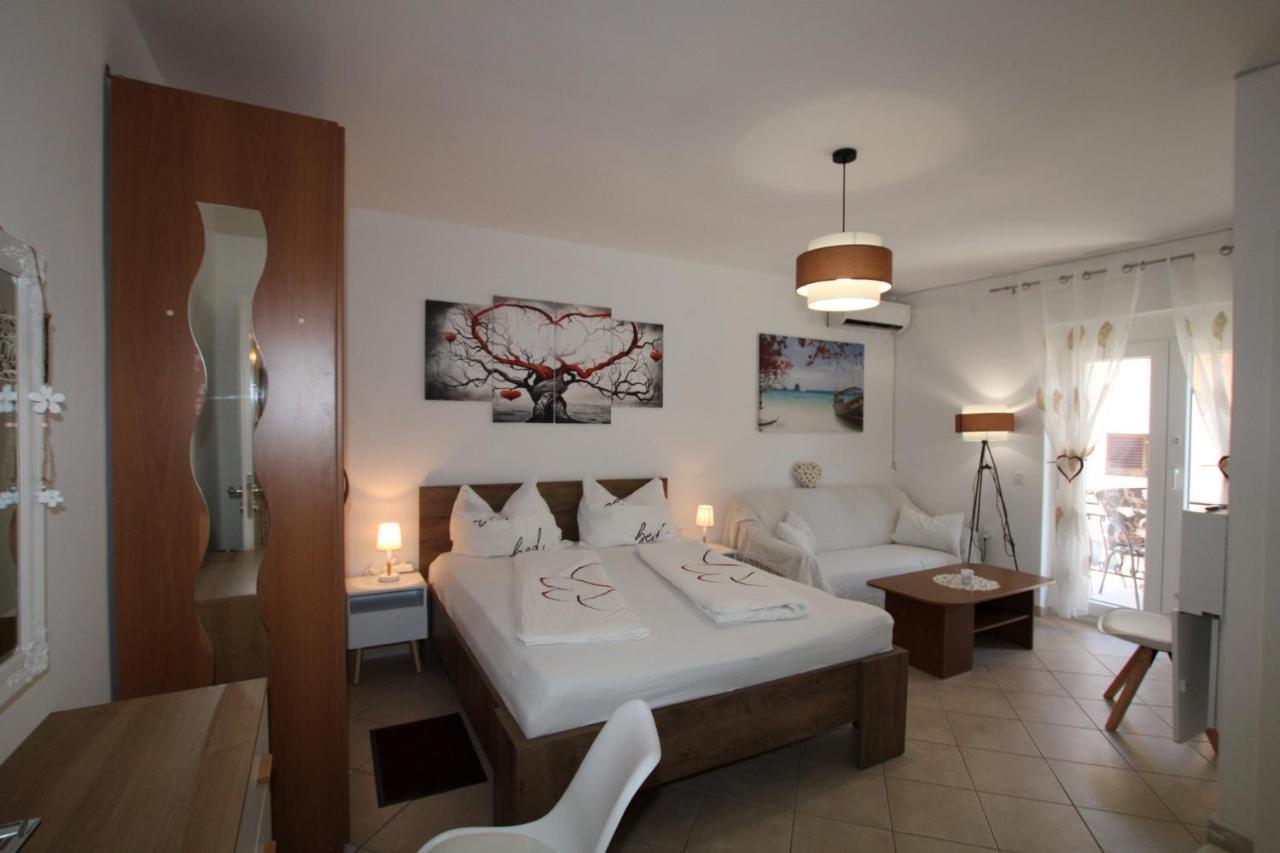 Blue Adria Suites Poreč Extérieur photo