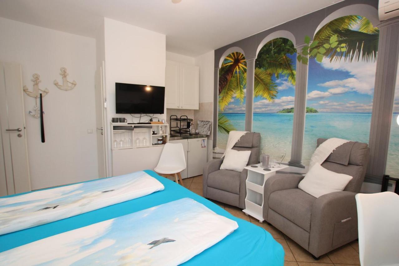 Blue Adria Suites Poreč Extérieur photo