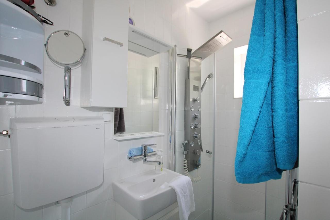 Blue Adria Suites Poreč Extérieur photo